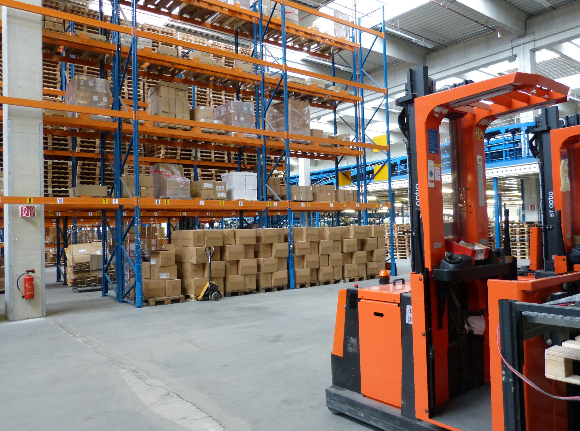 Warehouse storage operations